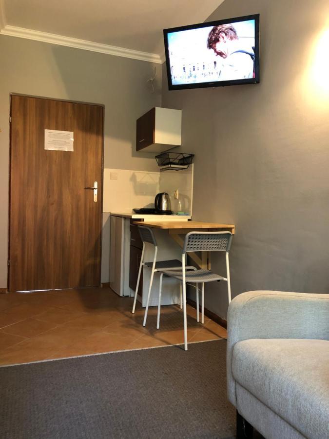 Hotel Gosciniec Rospuda à Augustów Extérieur photo